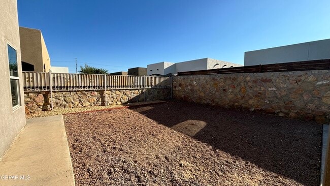 Building Photo - 2148 Honour Point Pl