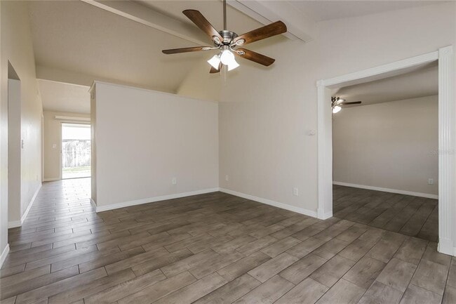 Building Photo - 1205 Windy Hill Dr