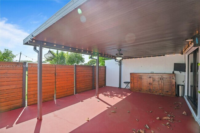 Building Photo - 5113 SW 138th Ave Cir
