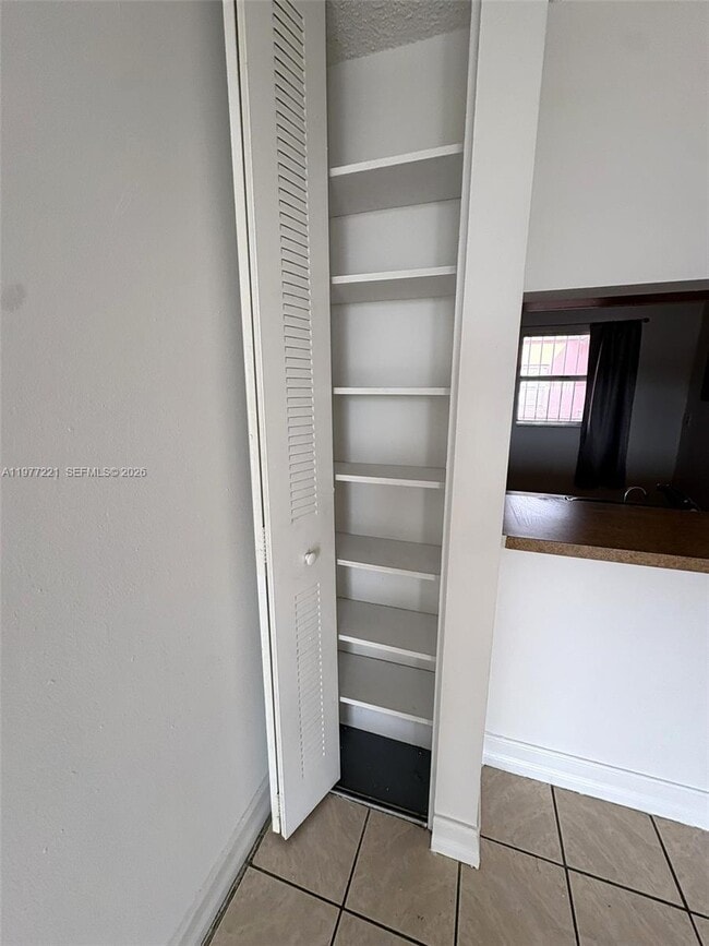 Building Photo - 19805 SW 114th Ave