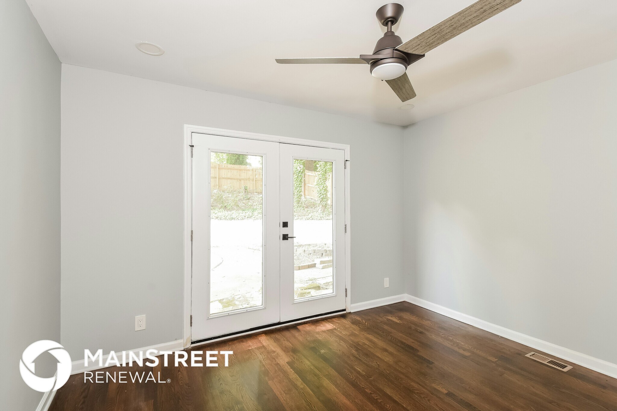 Building Photo - 2730 Cedarbrook Dr