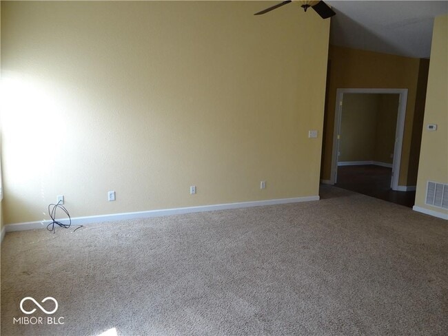 Building Photo - 12302 Sagamore Woods Dr