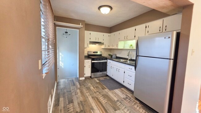 Building Photo - 4136 E Pleasant Run Parkway North Dr