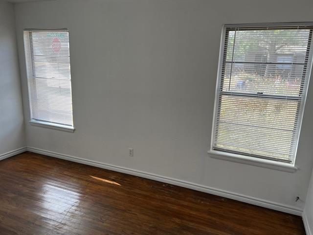 Building Photo - 1219 Knight St