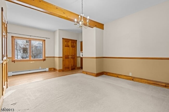 Building Photo - 147 Millbrook Ave