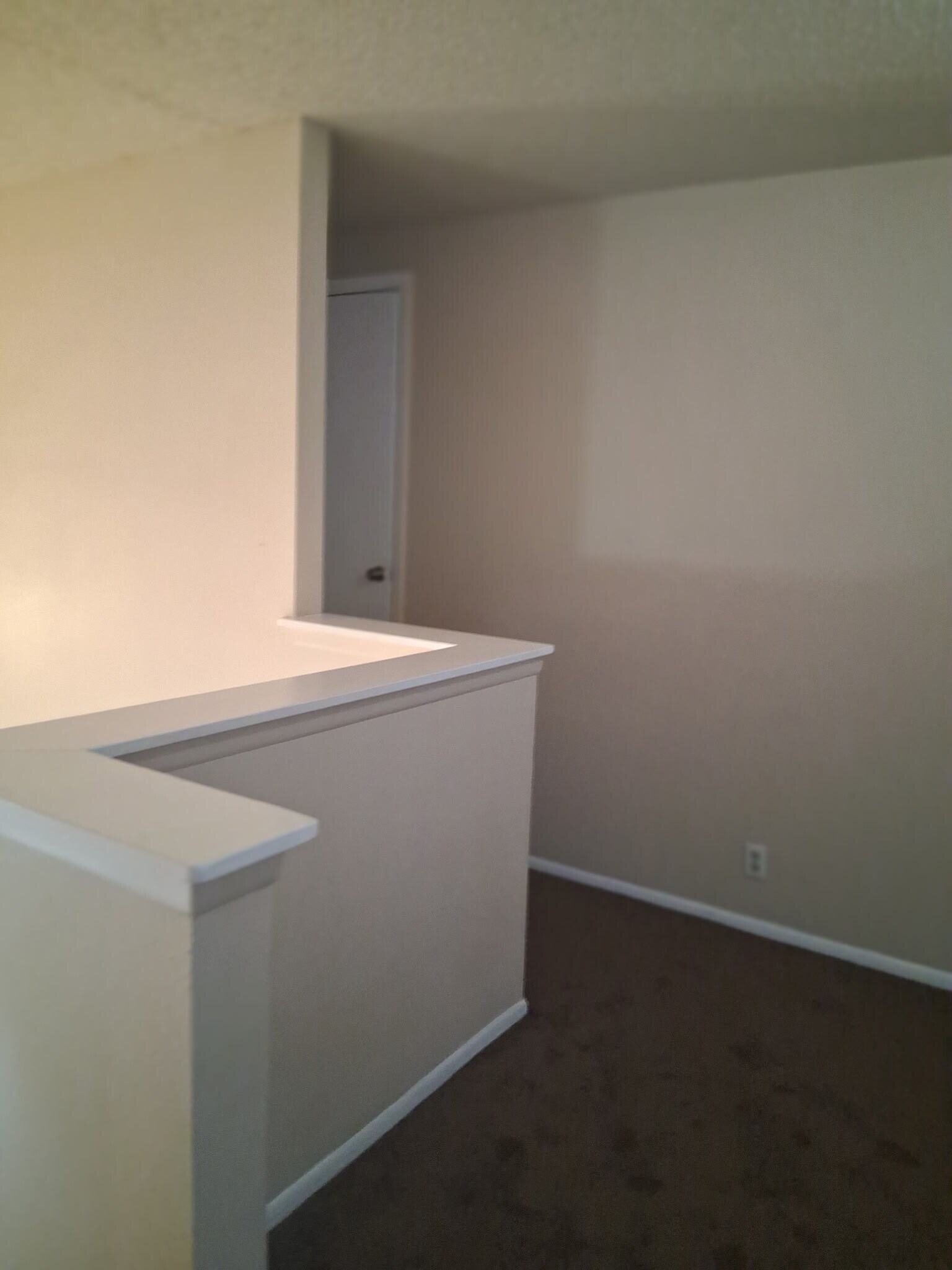 Building Photo - 874 Fillmore Dr