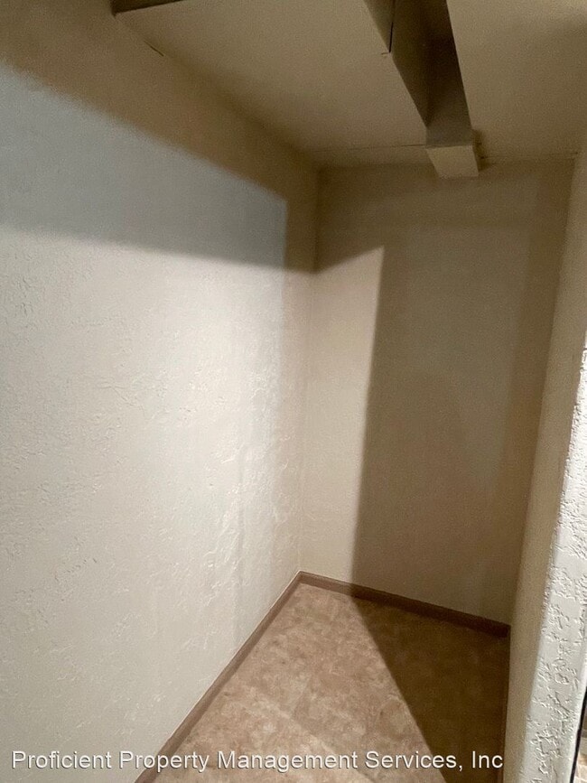 Building Photo - 1 br, 1 bath House - 360 CR F-45