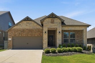 Building Photo - 2309 Rooster Ln