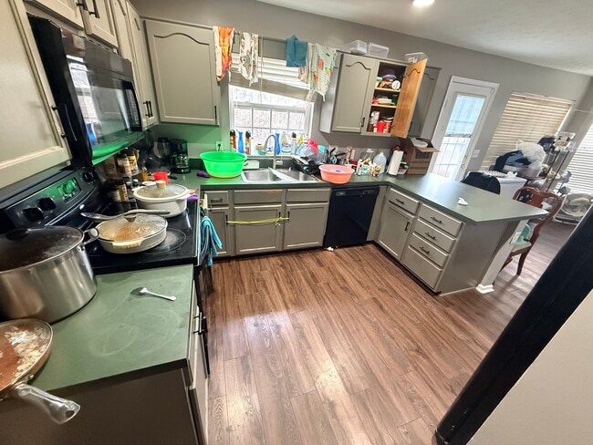 Building Photo - 2818 Penn Meade Dr