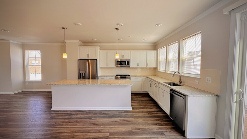 Building Photo - 66 Garden Meadow Pl