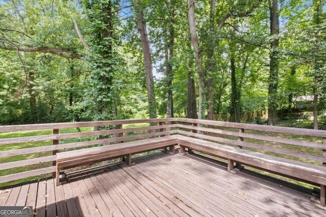 Building Photo - 1738 Duke Rd