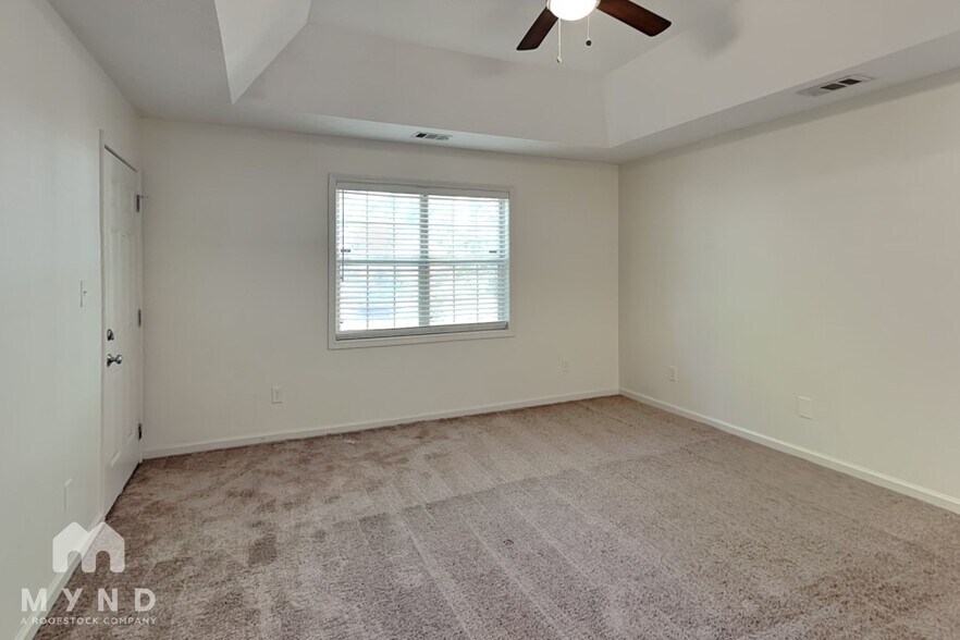 Building Photo - 204 Eagles Crest Ct
