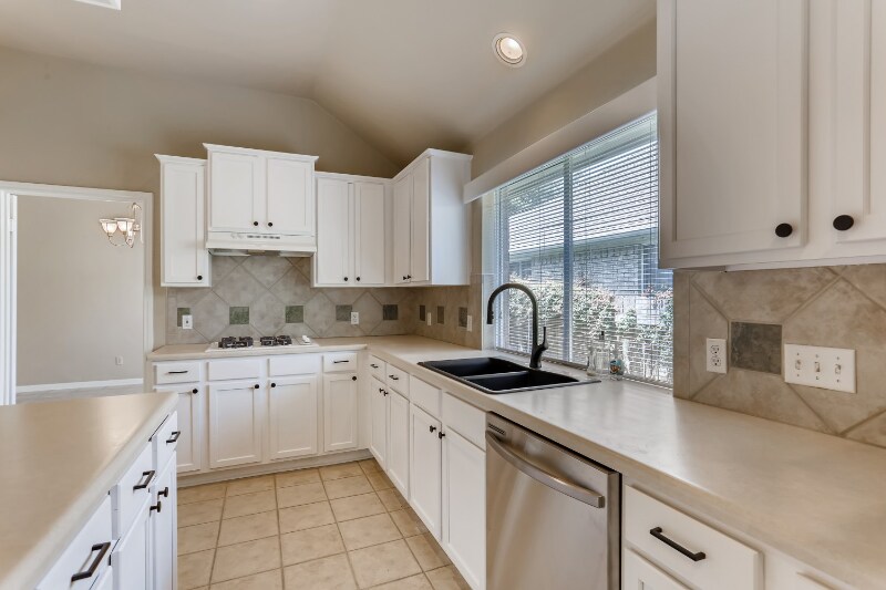 Building Photo - 6312 Taylorcrest Dr