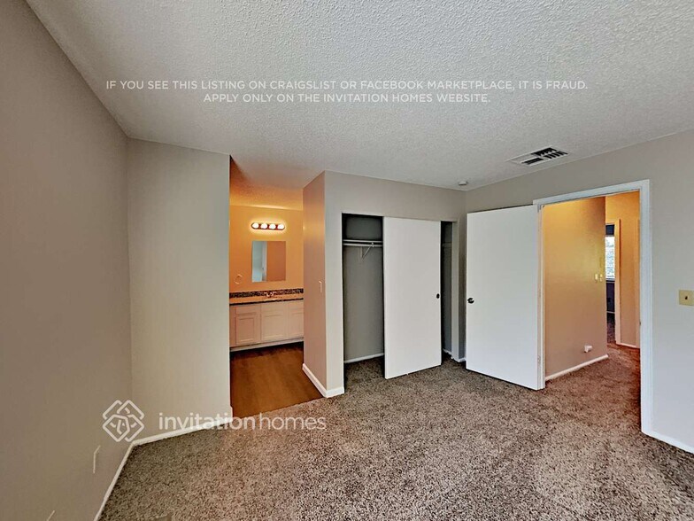 Building Photo - 15770 E Princeton Pl