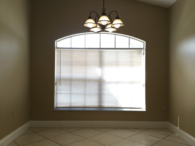 Building Photo - 4533 Bridgeton Lane