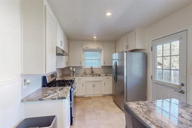 Building Photo - 3250 Binyon St