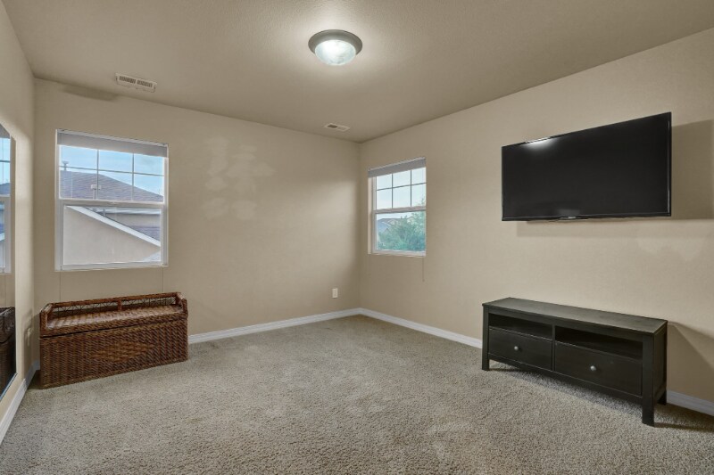 Building Photo - 10614 Rhinestone Dr