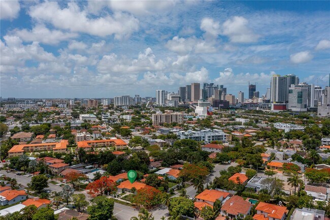 Building Photo - 501 SW 19th Rd