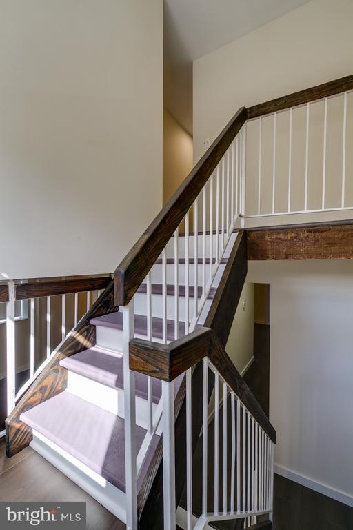 Building Photo - 9836 Sweet Mint Dr