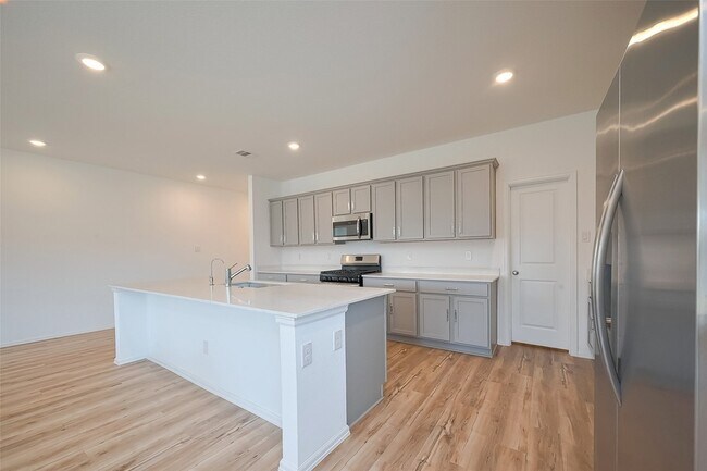 Building Photo - 5343 Sleepy Fox Ln