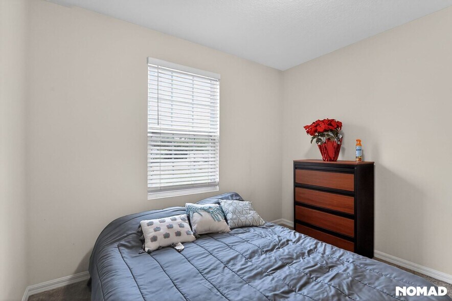 Building Photo - 926 Waco Blvd SE