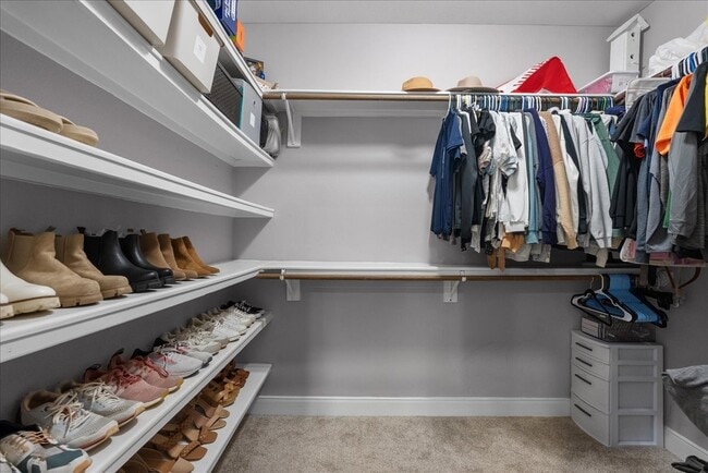 Building Photo - 20061 Torrey Pines Ln