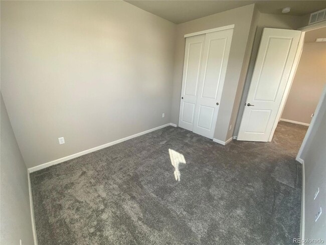 Building Photo - 238 Silver Rock Trl