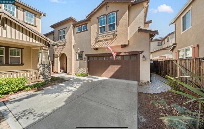 Building Photo - 110 Elworthy Ranch Dr