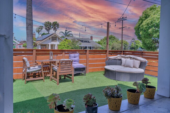 Building Photo - 4129 Vermont St