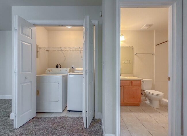 Building Photo - 3271 Sugar Berry Way