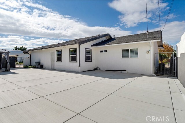 Building Photo - 12951 Cascade St