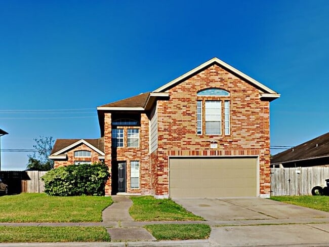 Building Photo - No Application Fees*