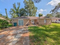 Building Photo - 5270 Wildwood Dr