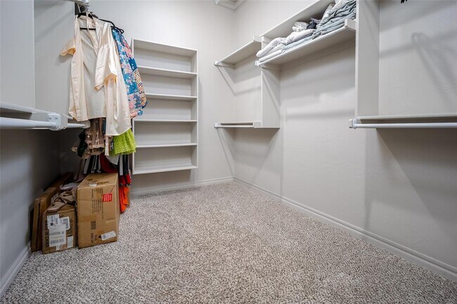 Building Photo - 18644 Groveton Blvd