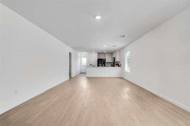 Building Photo - 831 Ponderosa Ln