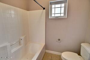 Building Photo - 451 S Rockcreek Dr