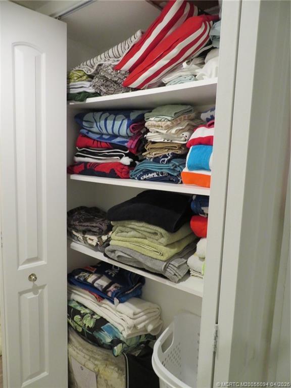 Building Photo - 800 NW Fork Rd