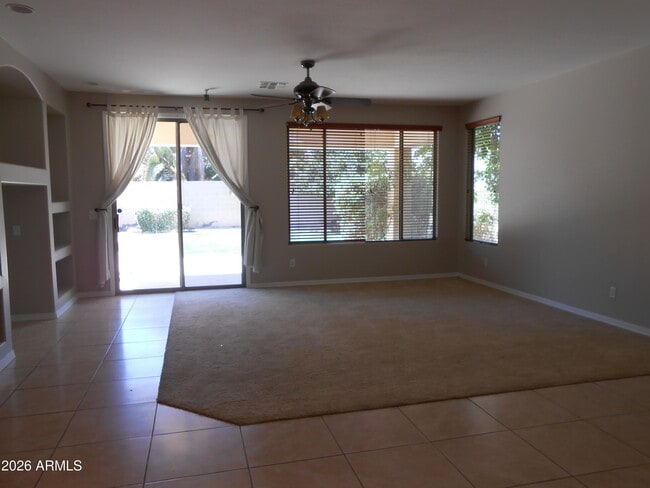 Building Photo - 3077 E Blue Ridge Pl