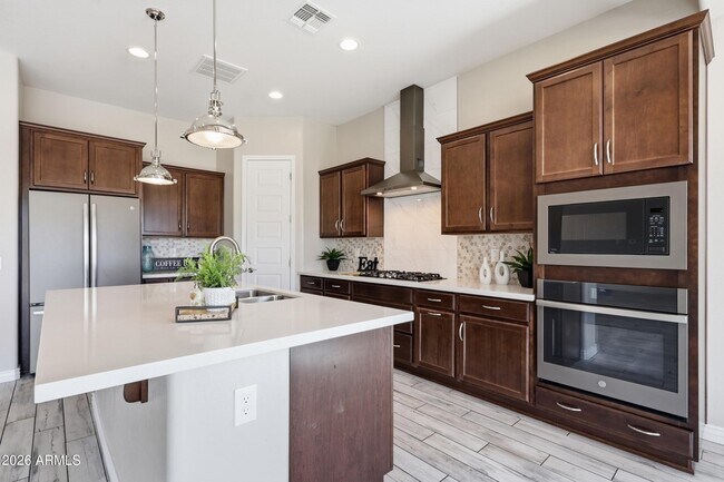 Building Photo - 3550 W Wildwood Dr