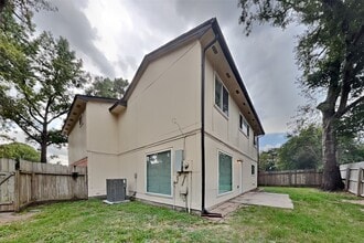 Building Photo - 4810 Ingleside Ct