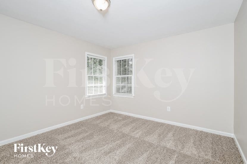 Building Photo - 4390 Wellbrook Ct