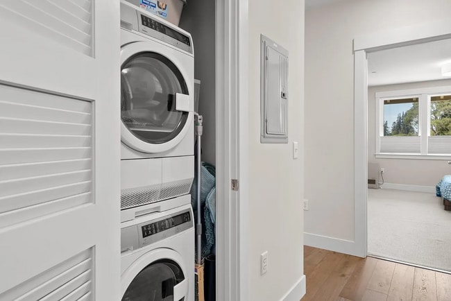 Building Photo - #202