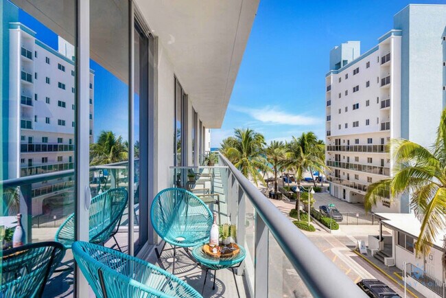 Building Photo - 777 N Ocean Dr