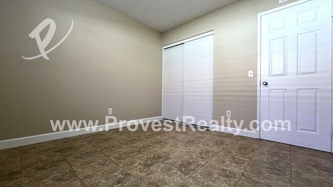 Building Photo - 14836 Carter Rd