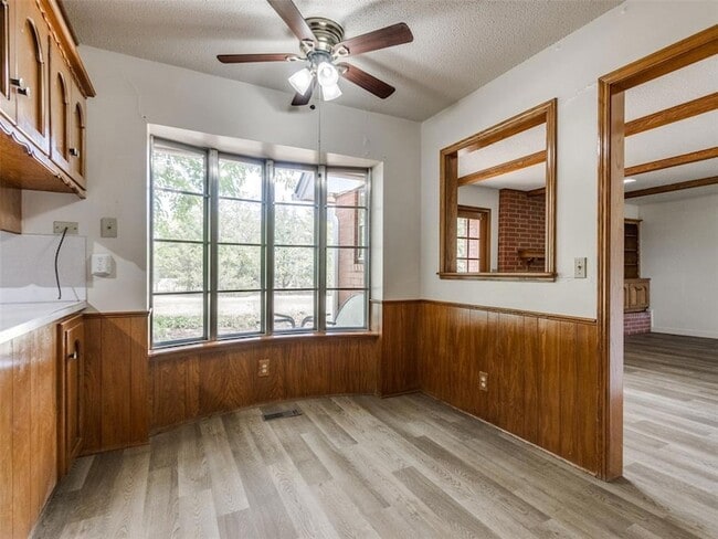 Building Photo - 6601 NW 150th St