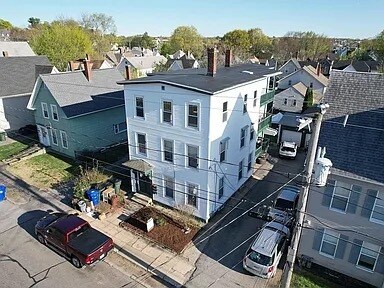 Building Photo - 413 Merrimack St
