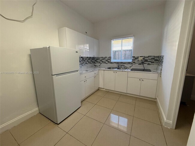 Building Photo - 23160 SW 113 Passage