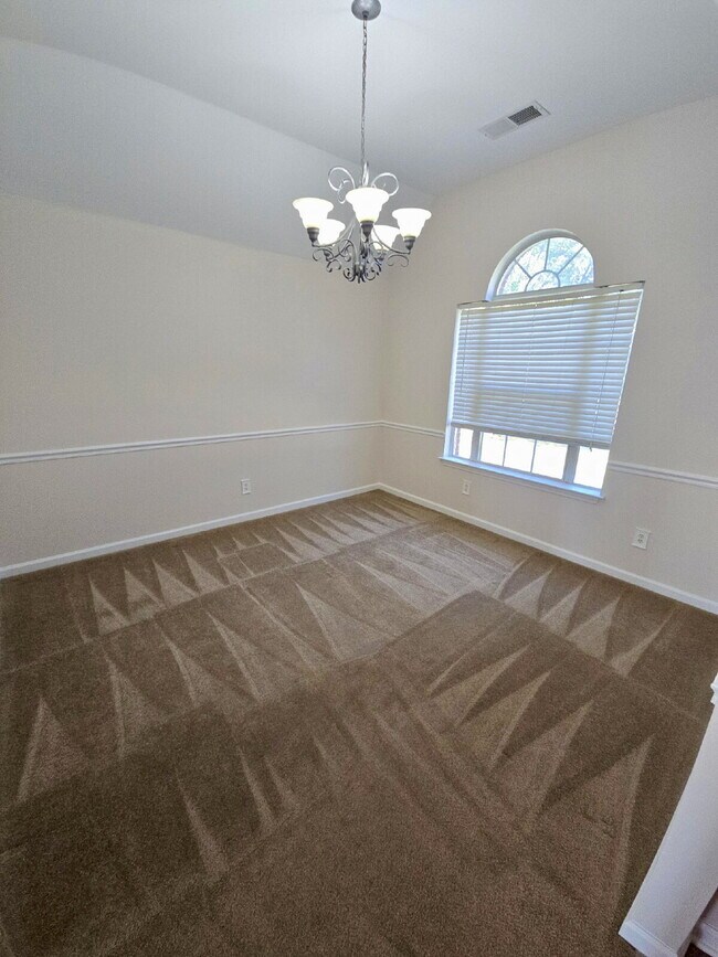Building Photo - Room to Spread Out! 3-Bedroom Atoka Home with Bonus Room & Fenced Yard