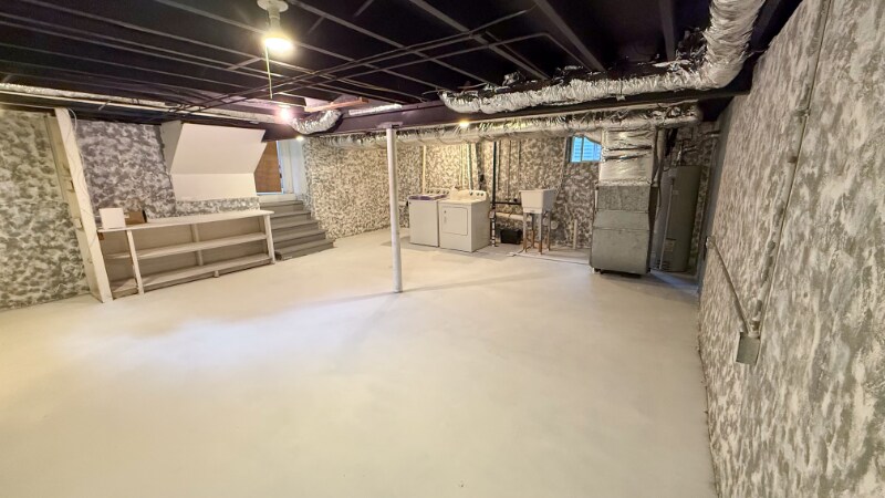 Building Photo - 5002 Woodson Rd