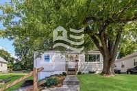 Building Photo - 1726 Gellenbeck St